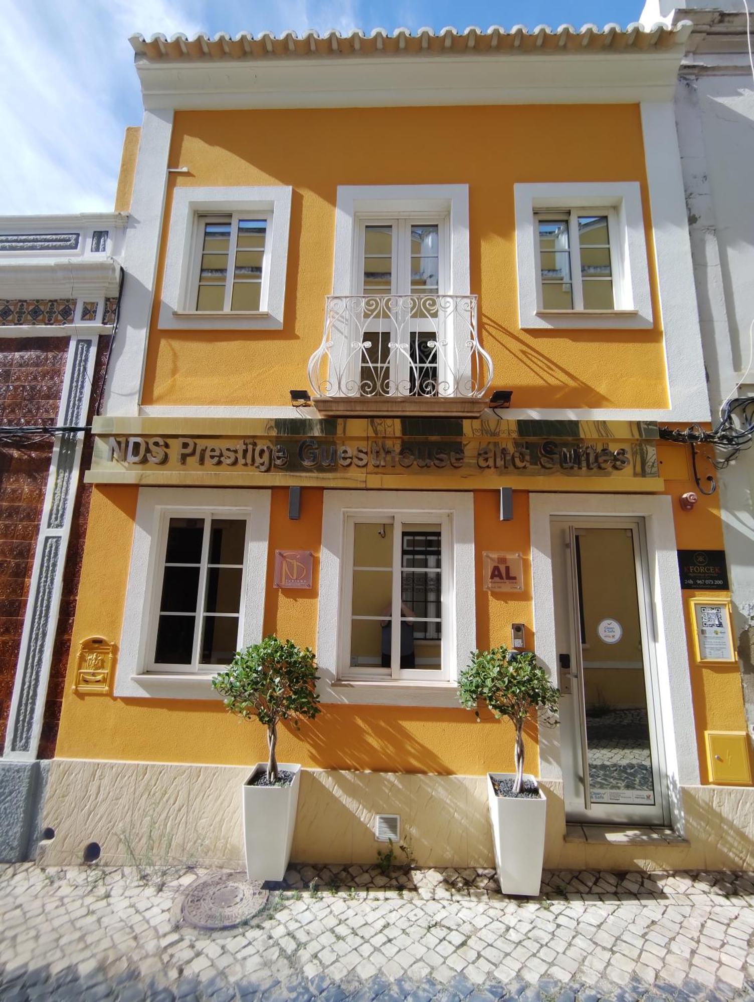 Rocha Prestige - Guest House And Suites Portimão Dış mekan fotoğraf